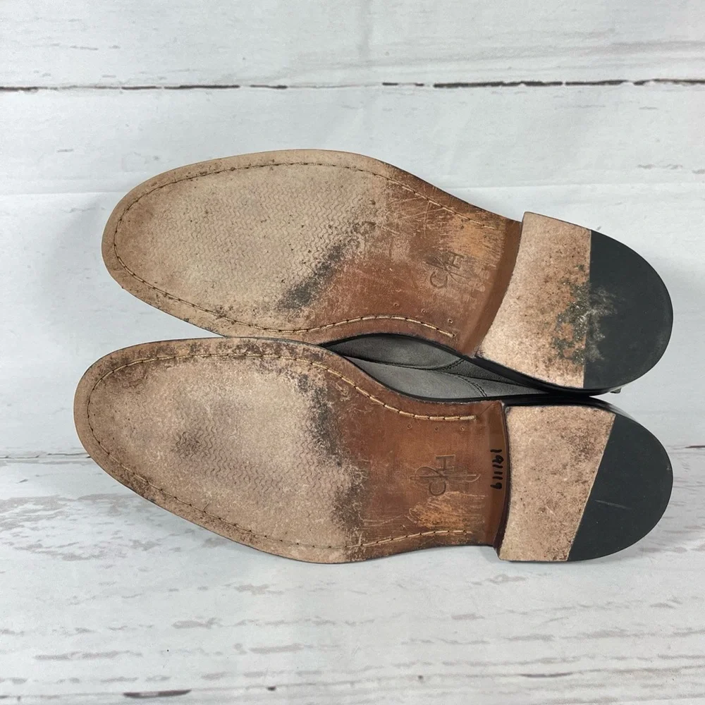 Cole Haan Mens Chukka Size 9.5M Gray Distressed Suede‎ Lace Up